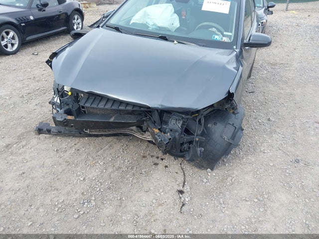 KM8K12AA5KU259423 Hyundai Kona Se