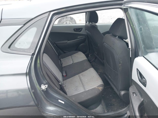 KM8K12AA5KU259423 Hyundai Kona Se