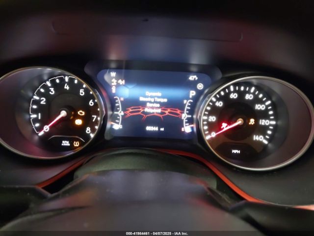 3C4NJDDB3KT727726 Jeep Compass Trailhawk
