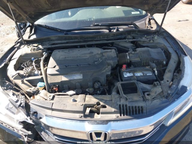 1HGCR3F94HA012816 Honda Accord Touring V6