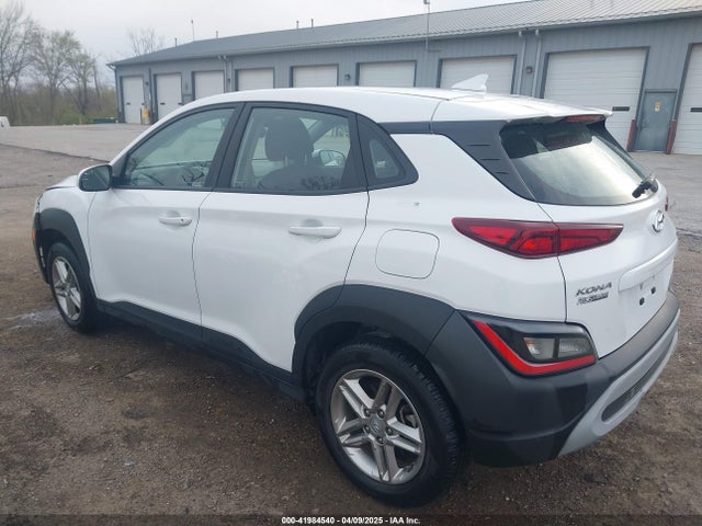 KM8K2CAB2NU794404 Hyundai Kona Se