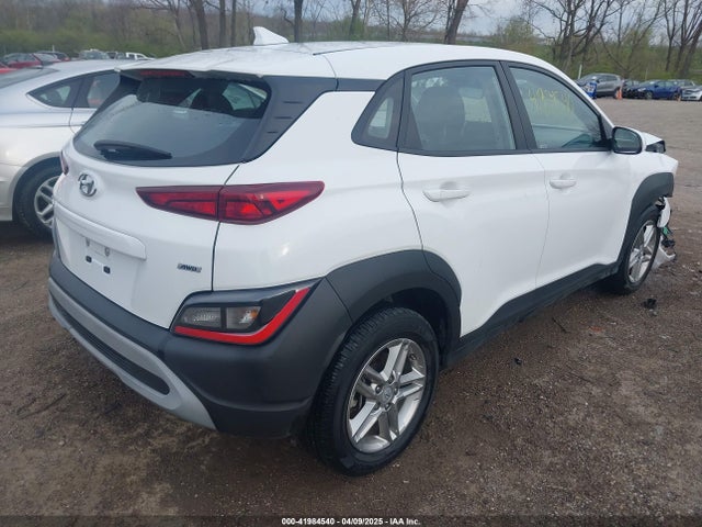KM8K2CAB2NU794404 Hyundai Kona Se