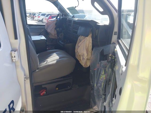 1GCWGAFP0K1163129 Chevrolet Express 2500 Work Van
