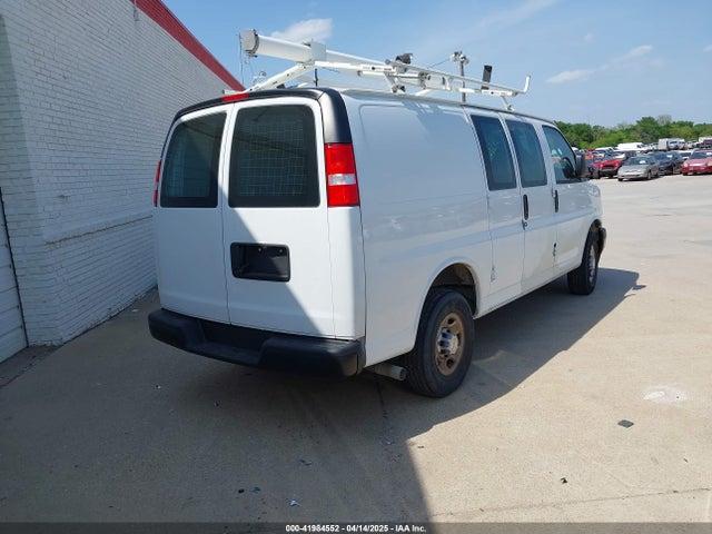 1GCWGAFP2N1189624 Chevrolet Express Cargo Rwd 2500 Regular Wheelbase Wt