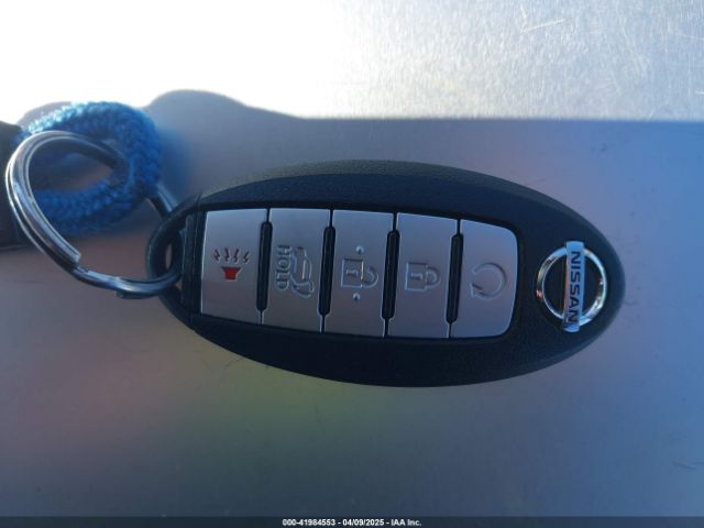 5N1AR2MM2EC701997 Nissan Pathfinder Sl
