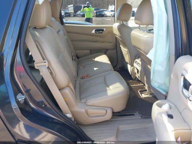 5N1AR2MM2EC701997 Nissan Pathfinder Sl