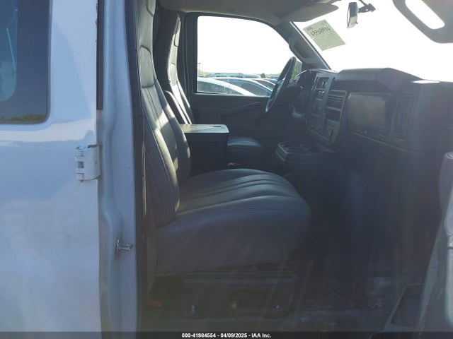 1GCWGAFPXK1164773 Chevrolet Express 2500 Work Van