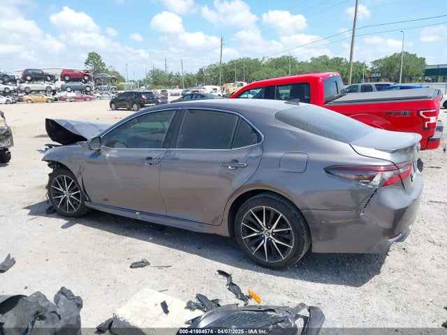 4T1G11AKXNU061322 Toyota CAMRY SE