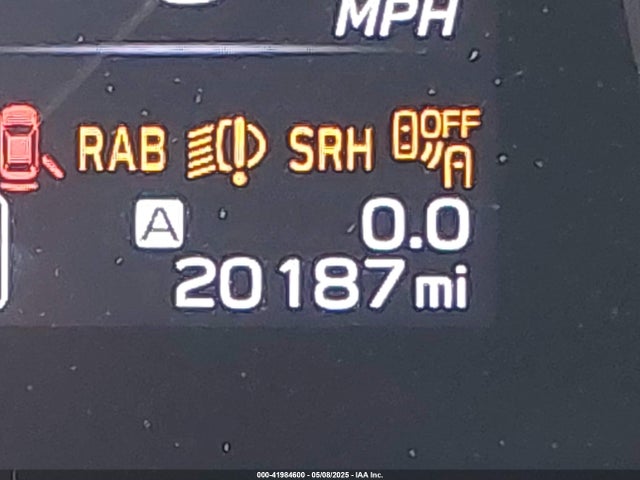 4S4BTANC4N3130731 Subaru Outback Limited