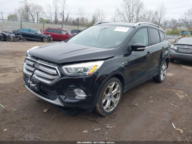 1FMCU0J95HUD37858 Ford Escape Titanium