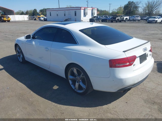 2012 AUDI A5 WAULFAFR9CA021822 Photo 2