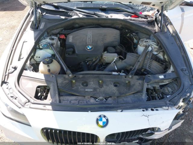 WBA5A7C58FD626221 BMW 528i Xdrive