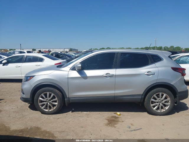 JN1BJ1CV9LW540695 Nissan Rogue Sport S Fwd Xtronic Cvt