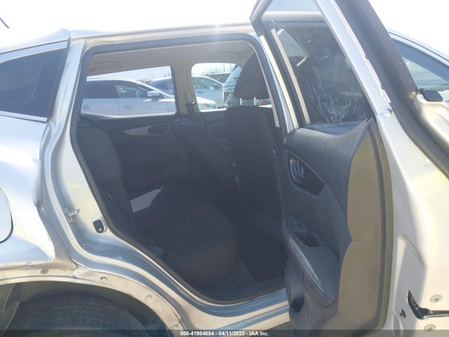 JN1BJ1CV9LW540695 Nissan Rogue Sport S Fwd Xtronic Cvt
