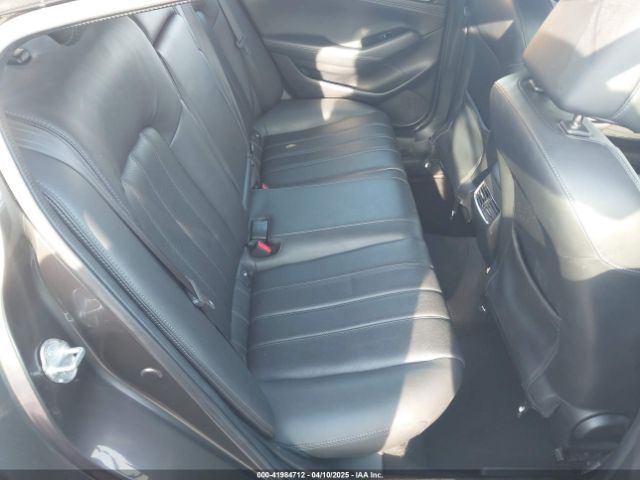 JM1GL1VM1J1314047 Mazda Mazda6 Touring