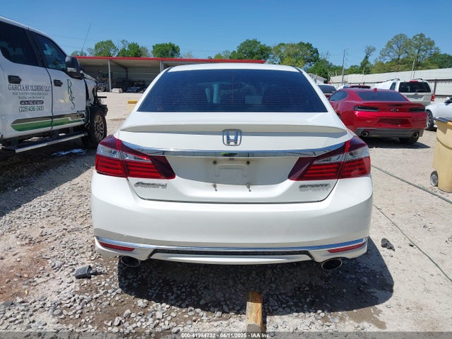 1HGCR2F52GA049112 Honda Accord Sport