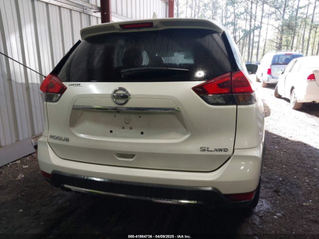 JN8AT2MV3JW311177 Nissan Rogue Sl