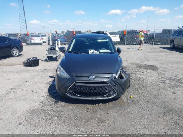 3MYDLBJV3LY703134 Toyota YARIS LE