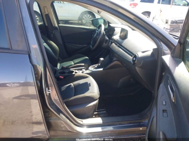 3MYDLBJV3LY703134 Toyota YARIS LE