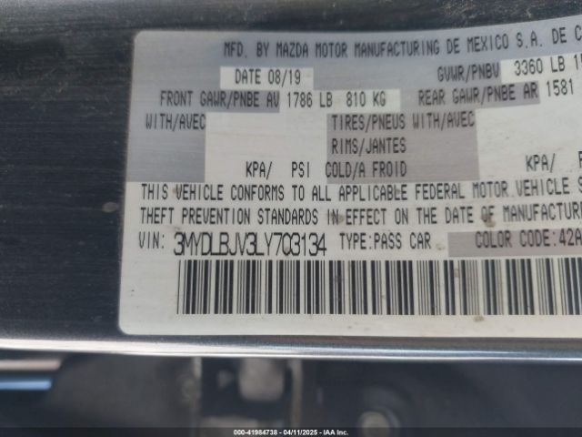 3MYDLBJV3LY703134 Toyota YARIS LE
