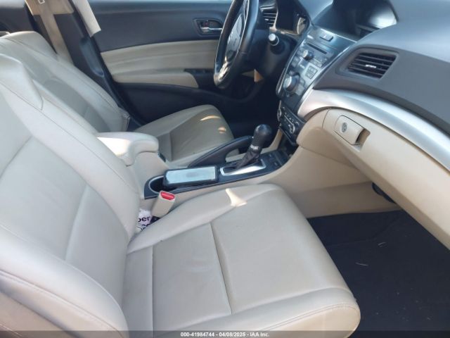 19UDE2F37JA007248 Acura Ilx Acurawatch Plus Package