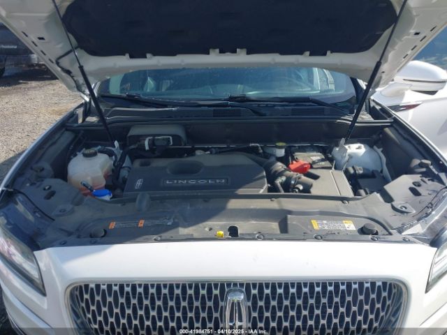 2019 LINCOLN NAUTILUS 2LMPJ8L98KBL14453 Photo 9