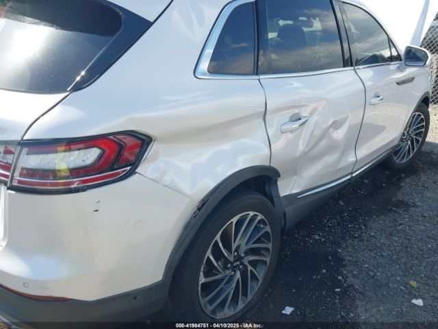 2019 LINCOLN NAUTILUS 2LMPJ8L98KBL14453 Photo 5