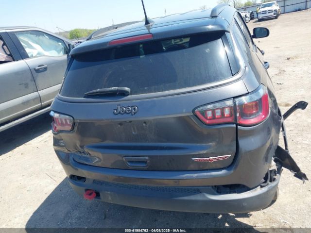 3C4NJDDB8MT529176 Jeep Compass Trailhawk 4x4