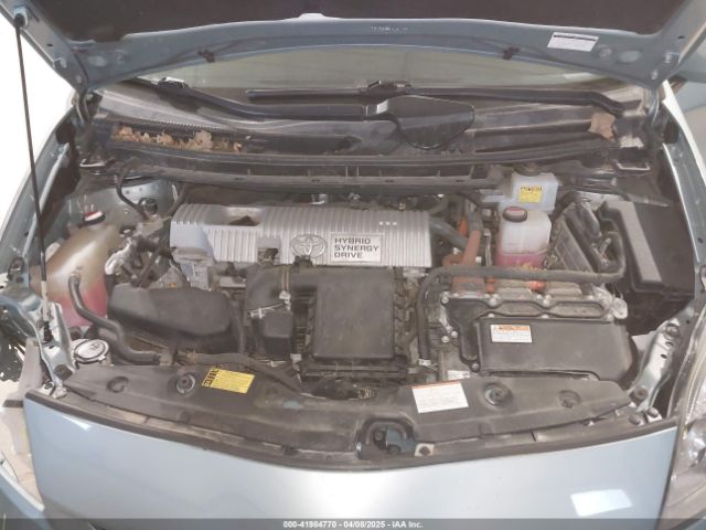 JTDKN3DU8F1904156 Toyota Prius Five
