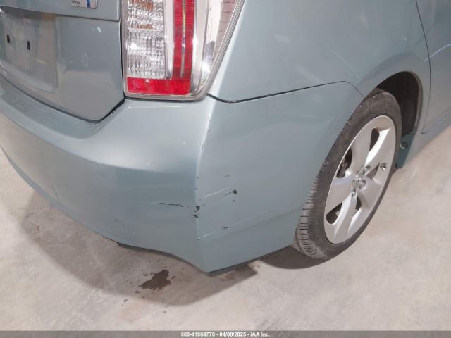 JTDKN3DU8F1904156 Toyota Prius Five