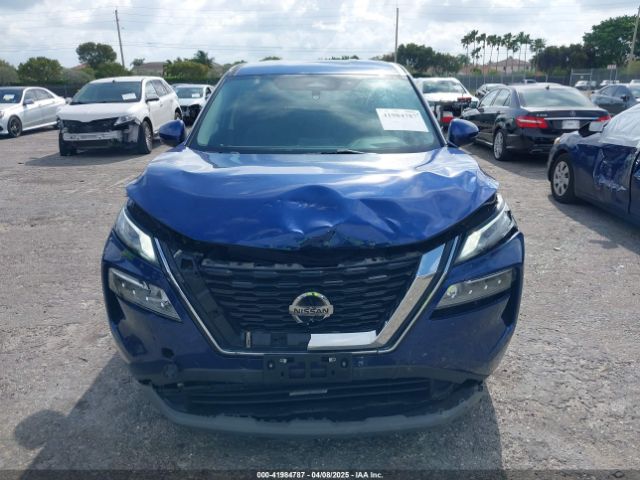 5N1AT3BB5MC833840 Nissan Rogue Sv Intelligent Awd