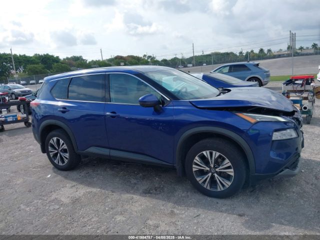 5N1AT3BB5MC833840 Nissan Rogue Sv Intelligent Awd