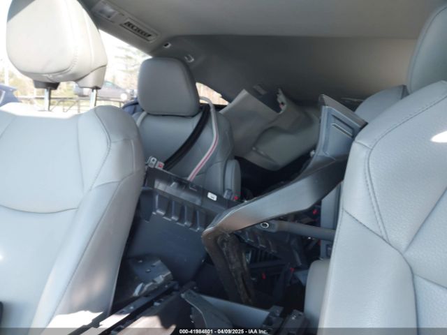 5TDJSKFC5RS115490 Toyota SIENNA XLE