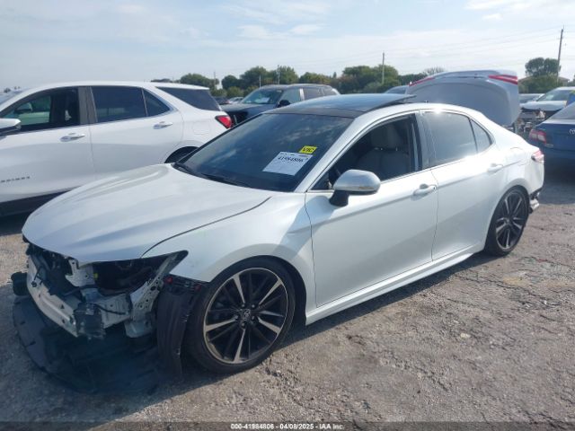 2020 TOYOTA CAMRY 4T1KZ1AK2LU038763 Photo 1