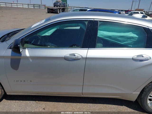 Chevrolet IMPALA LS 2018 2G11Z5SA5J9107316 Image 14