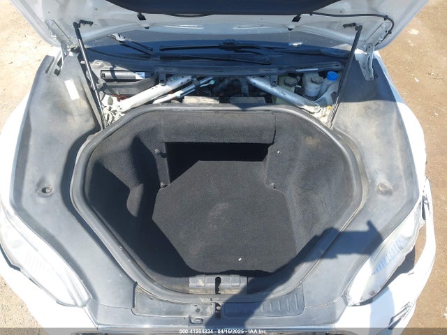 2013 TESLA MODEL S 5YJSA1CN6DFP21076 Photo 9