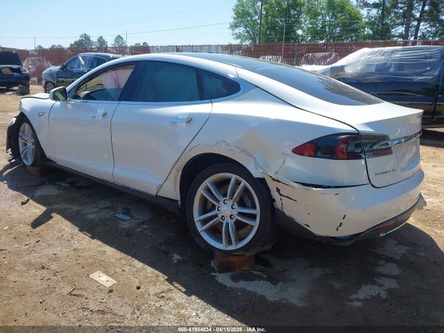 2013 TESLA MODEL S 5YJSA1CN6DFP21076 Photo 2
