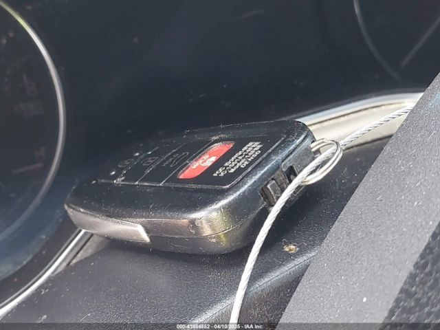 4T1BZ1FB0KU030278 Toyota AVALON LIMITED