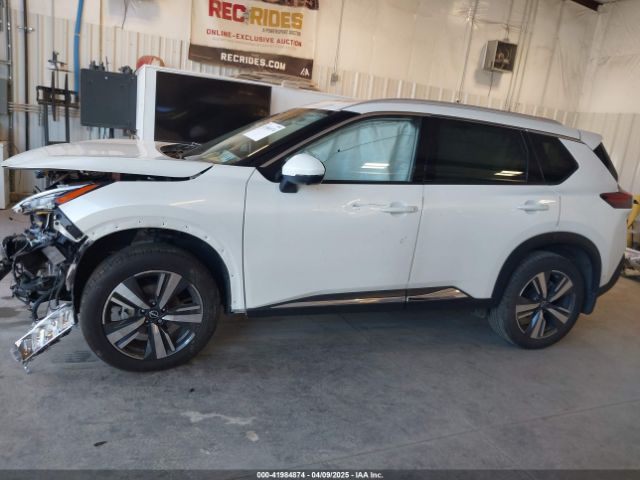 JN8BT3CB5PW193885 Nissan Rogue Sl Intelligent Awd