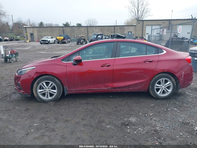 1G1BE5SMXH7134467 Chevrolet Cruze Lt Auto