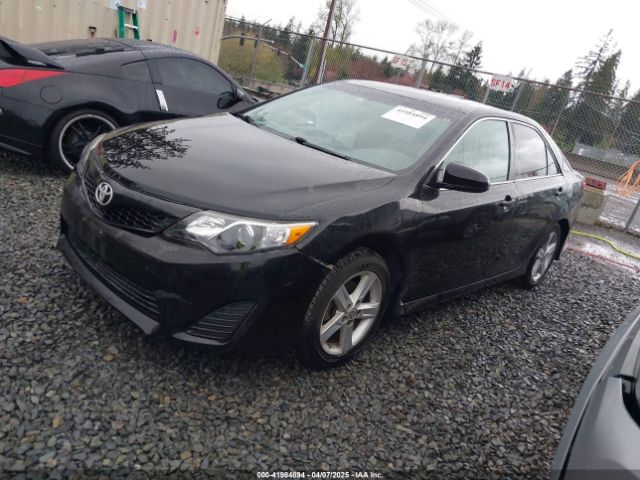4T1BF1FK1EU828513 Toyota CAMRY SE