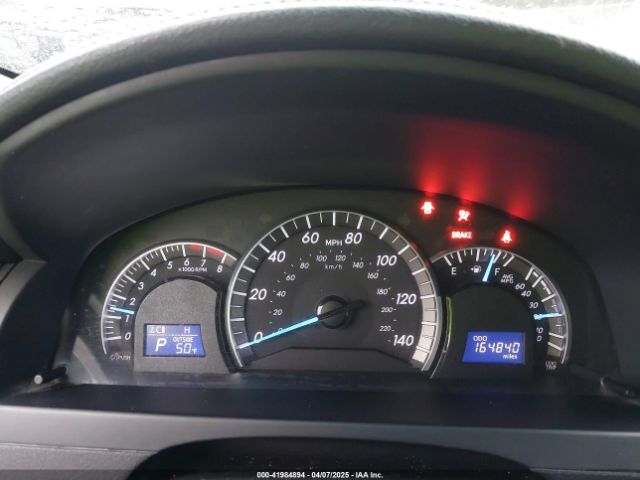 4T1BF1FK1EU828513 Toyota CAMRY SE