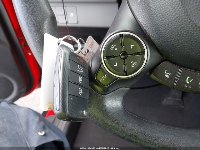 KNDJN2A25K7660742 KIA Soul