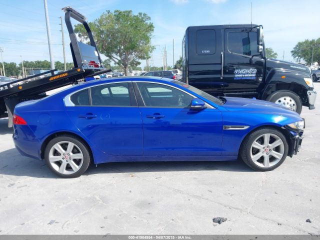 SAJAD4FX7JCP24113 Jaguar Xe 25t Premium
