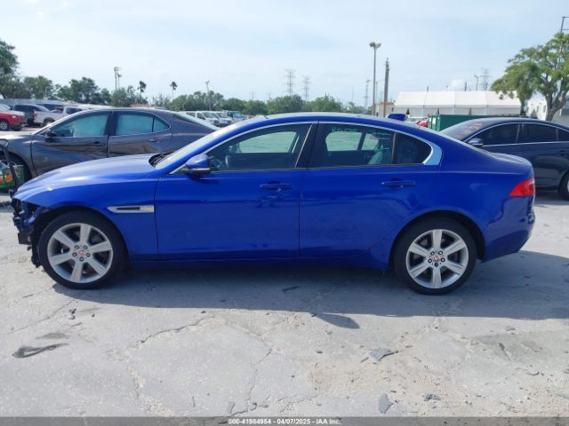 SAJAD4FX7JCP24113 Jaguar Xe 25t Premium