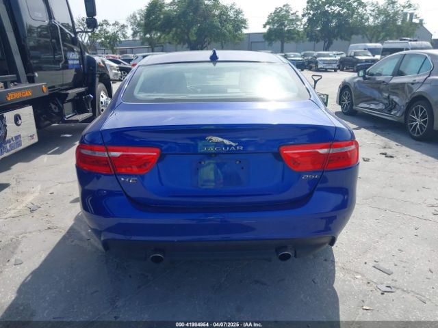 SAJAD4FX7JCP24113 Jaguar Xe 25t Premium