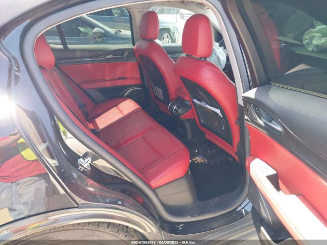 ZASFAKPN1J7B82358 Alfa Romeo Stelvio Sport Awd
