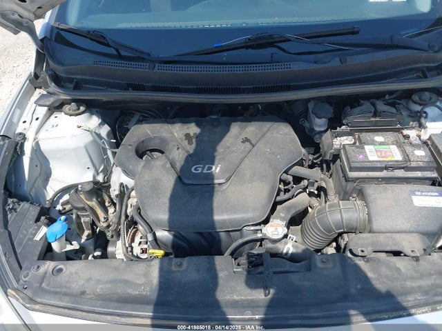 KMHCT5AE5GU265720 Hyundai ACCENT SE