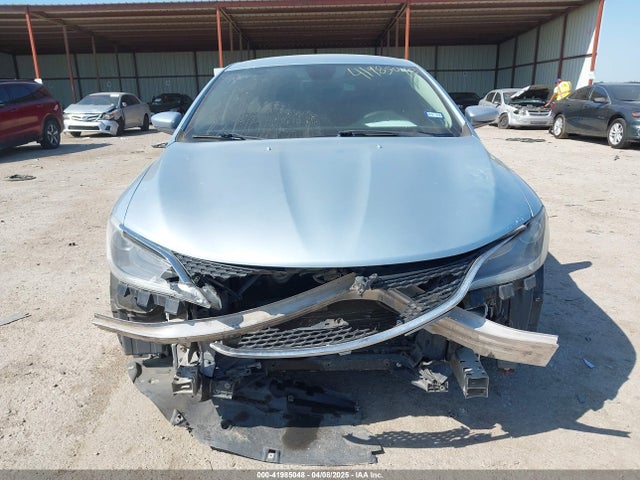 Chrysler 200 Limited 2015 1C3CCCAB7FN729327 Image 13
