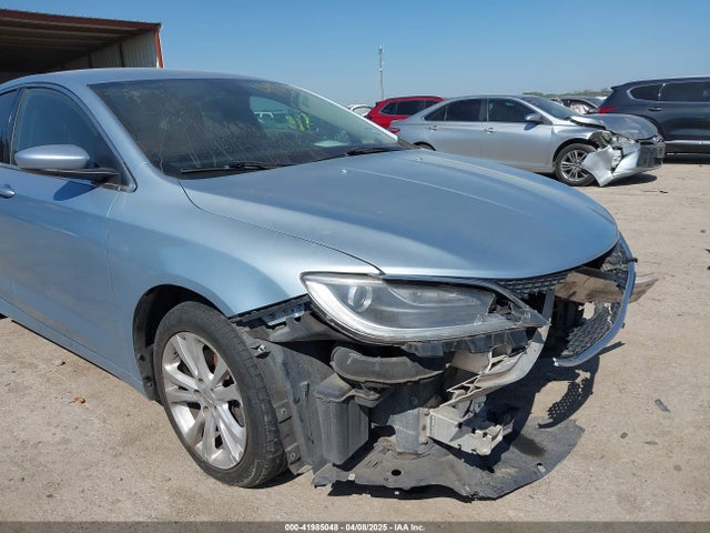 Chrysler 200 Limited 2015 1C3CCCAB7FN729327 Image 6
